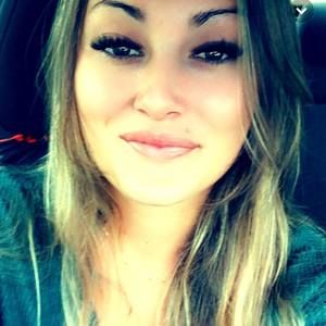 Meet your Posher, Camille